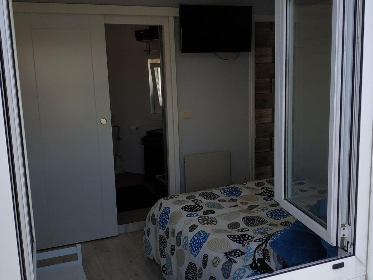 A Caramina Apartment Camarinas Ngoại thất bức ảnh